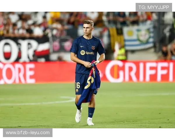 西班牙中场新星佩德里状态再引关注 西班牙中场新星佩德里状态再引关注