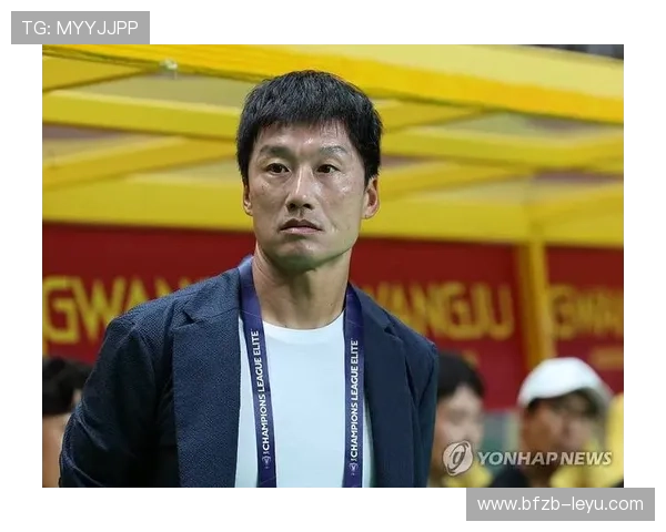 洪明甫：韩国足球传奇，辉煌历程与影响力深远